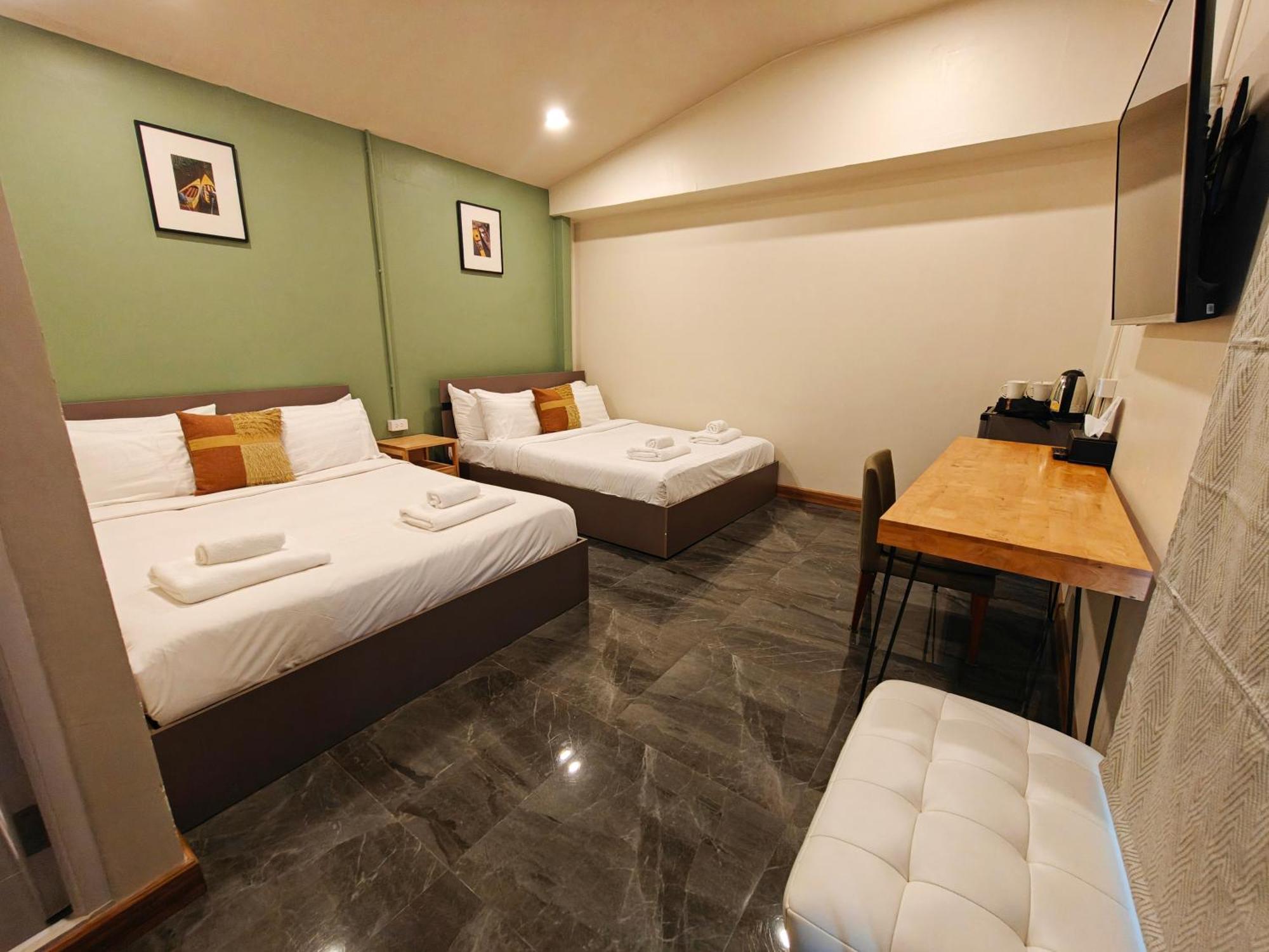 Ployburi Boutique Hotel Чантабури Экстерьер фото