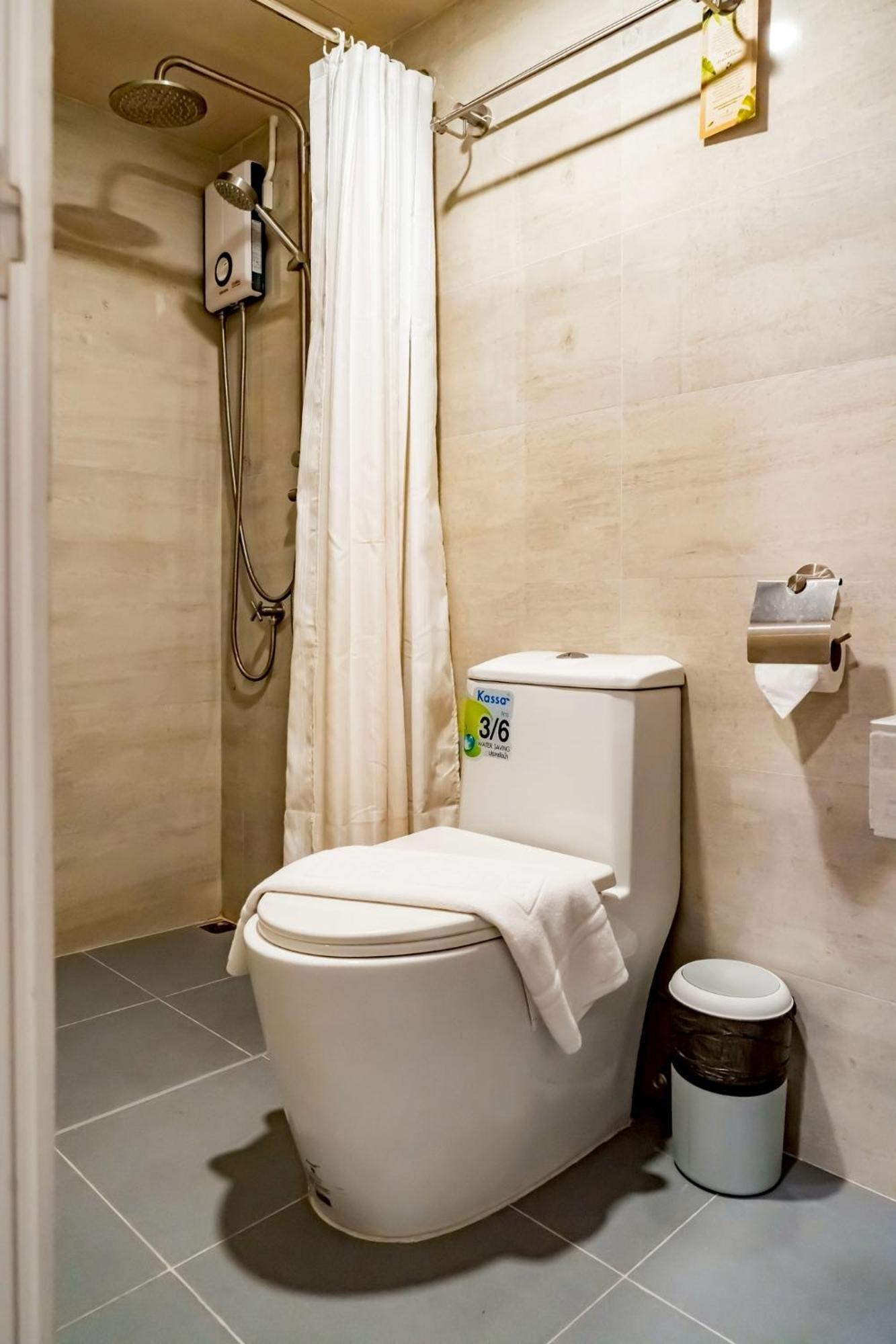 Ployburi Boutique Hotel Чантабури Экстерьер фото